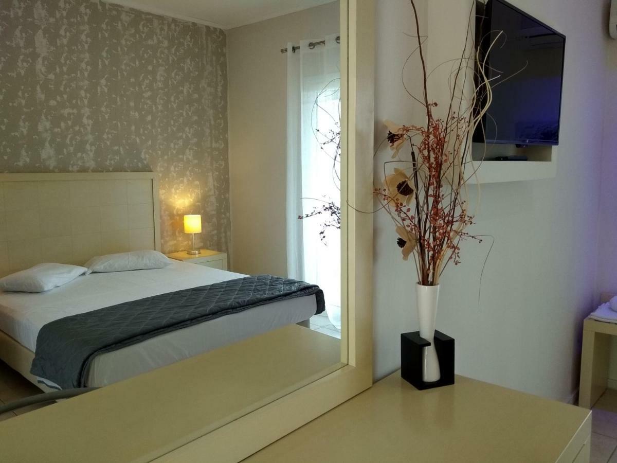 Sole E Mare Apartments ซีลีวี ภายนอก รูปภาพ